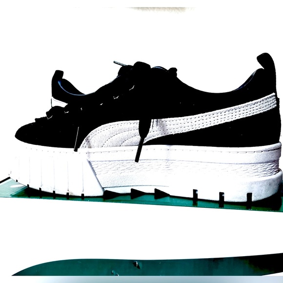 Puma Shoes - PUMA MAYZE SHOES IN BOX